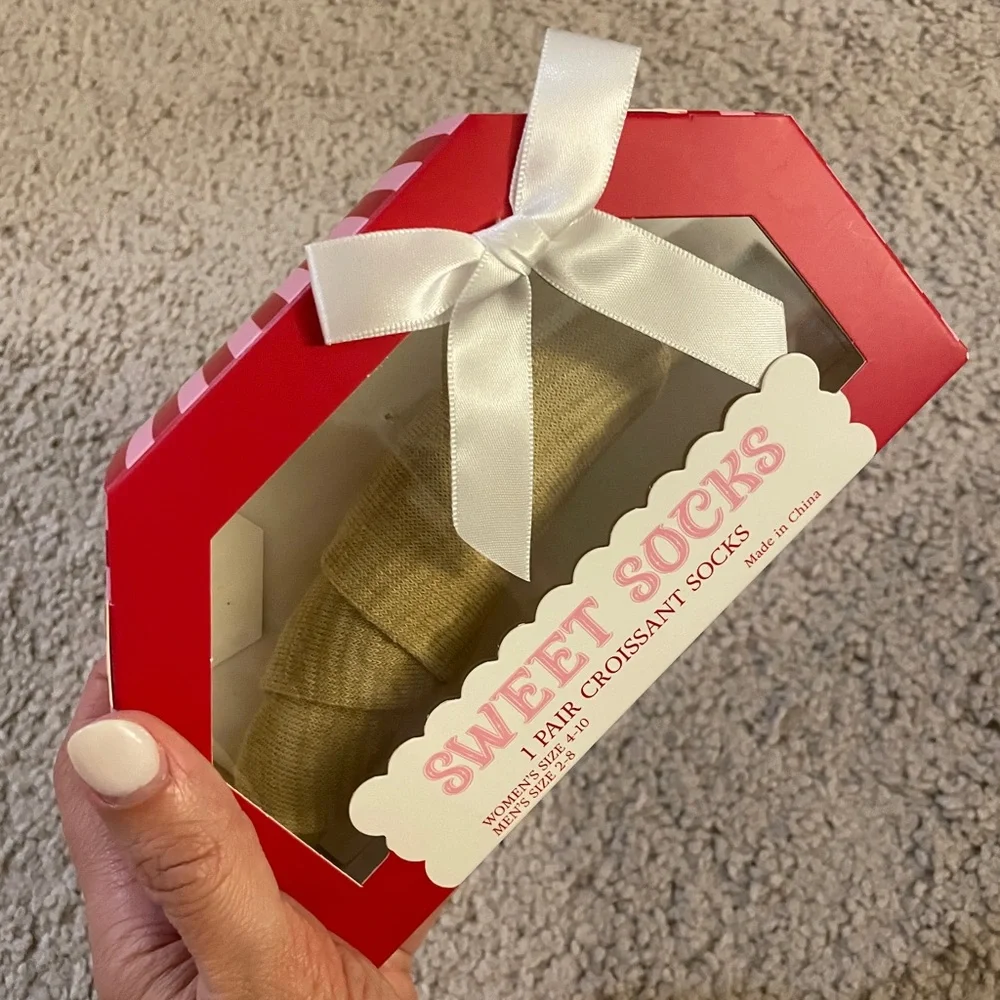 Target Croissant Beige Tan Sweet Socks Gift Package, 1 Pair Women’s Socks